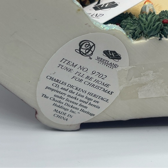 Westland Giftware Music Box Charles Dickens Heritage Christmas Carol Fig… - Picture 6 of 10